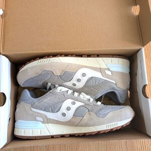 Saucony Shadow 5000 11.5 - rare grey/white color